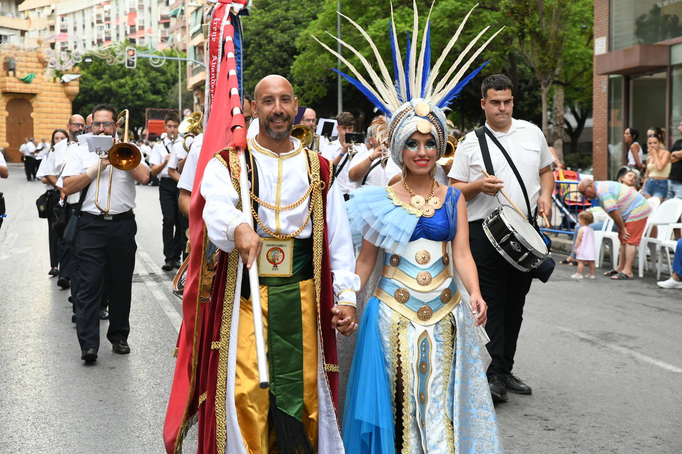 Así ha sido la Entrada de las fiestas de Moros y Cristianos de Altozano