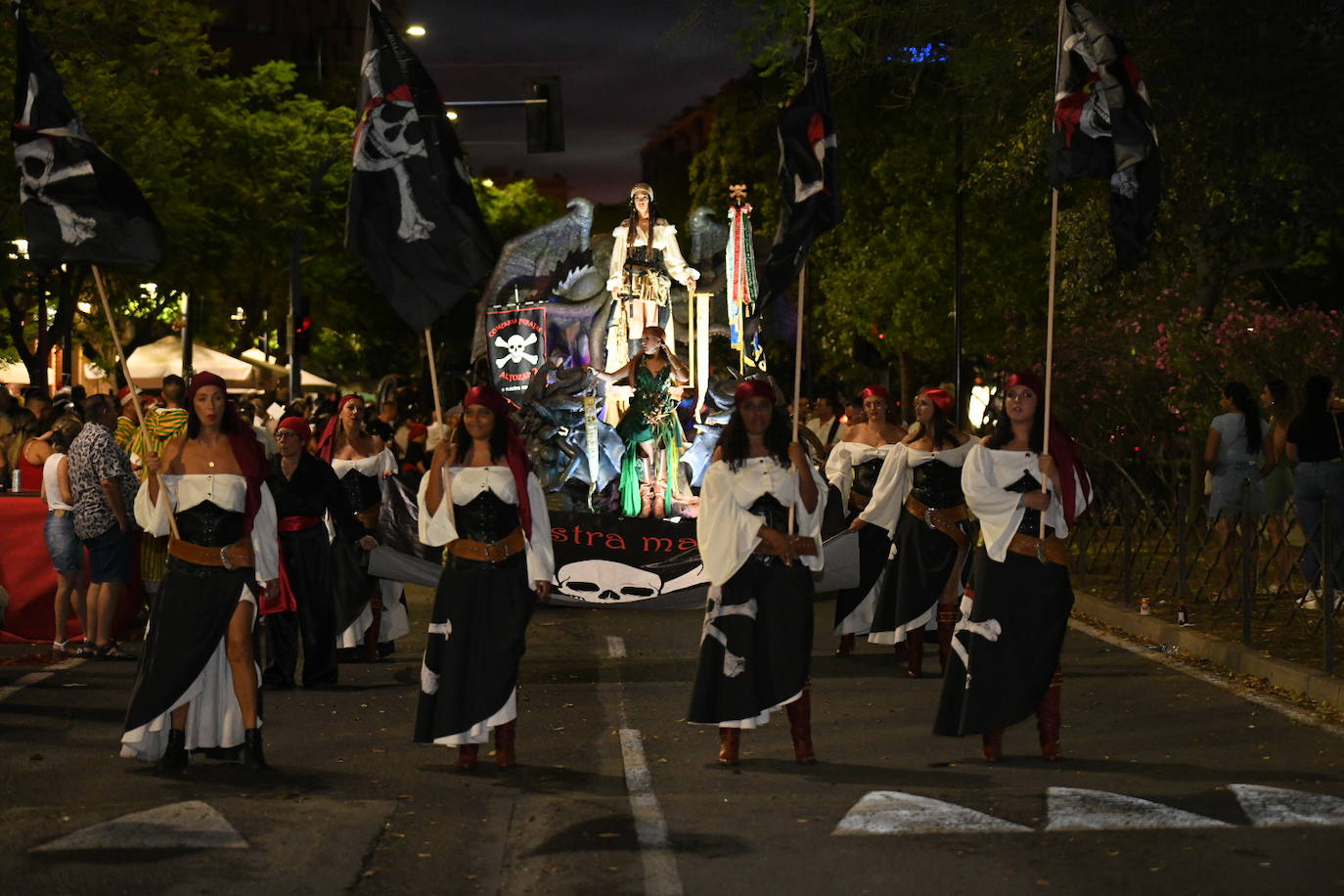 Así ha sido la Entrada de las fiestas de Moros y Cristianos de Altozano