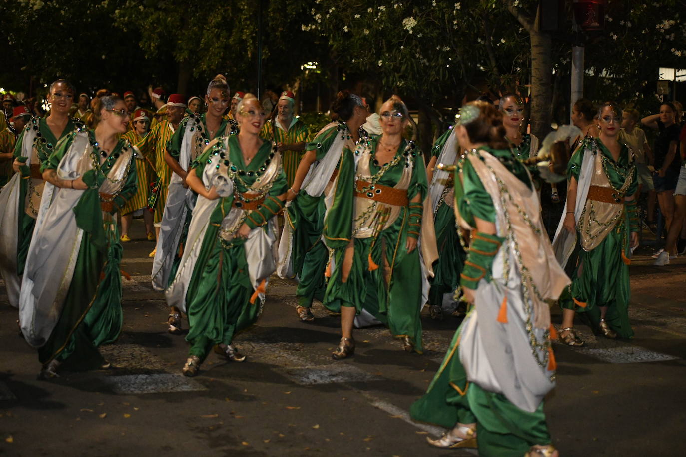 Así ha sido la Entrada de las fiestas de Moros y Cristianos de Altozano