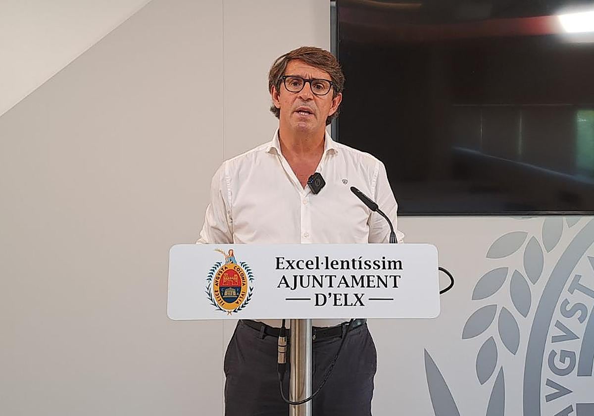 El edil de Aguas del Ayuntamiento de Elche, Juan de Dios Navarro.