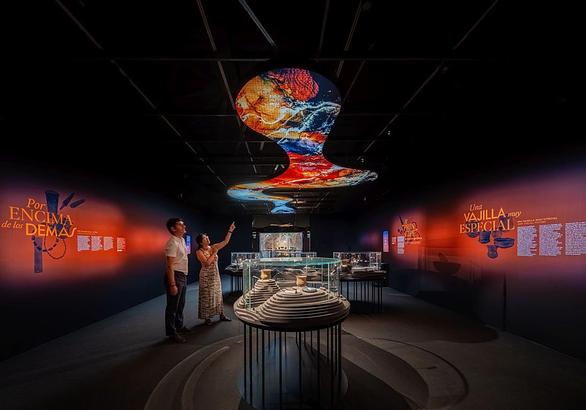 La exposición 'Dinastías' del MARQ.