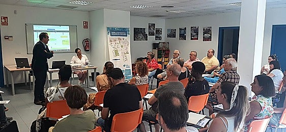 Presentación de los proyectos destinados a la Zona Norte y el Barrio del Cementerio de la Concejalía de Planes Estratégicos y Proyectos Europeos.