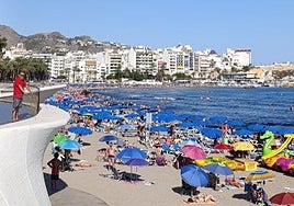 Las playas de Benidorm siguen registrando buenas cifras de visitantes