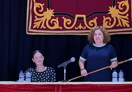 Amparo Serrano durante su investidura como alcaldesa de Callosa de Segura.