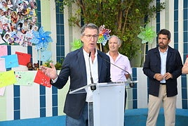 Feijóo durante su intervención en la visita a Garabatos.