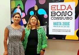 La edil de Comercio, SIlvia Ibáñez, con la presidenta de la Asociación de Empresarios de Elda (AEDE), Rocío Vera