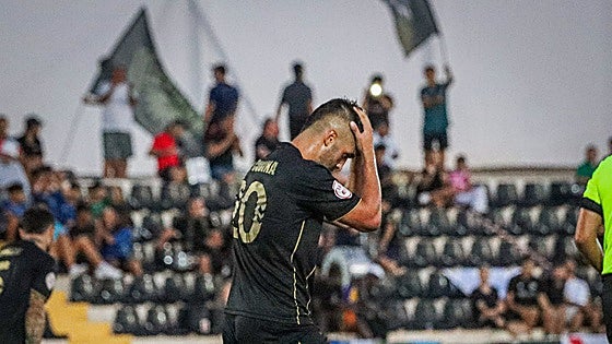 El Algeciras también gana en el Solana y deja a Sandroni muy tocado (0-1)