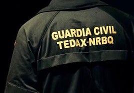 Imagen de archivo de un agente del Grupo de Desactivación de explosivos de la Comandancia de Alicante (Gedex).