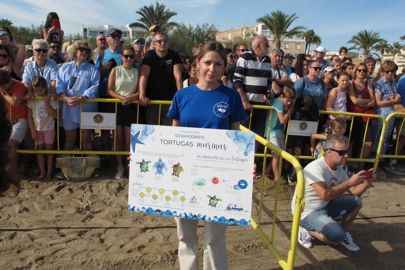 Suelta de tortugas en Dénia