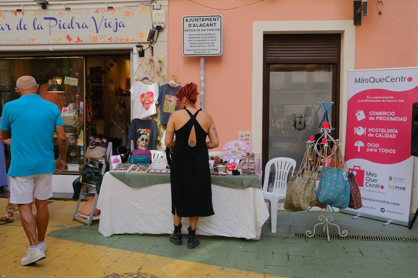 Las calles de Alicante se llenan con un sinfín de actividades