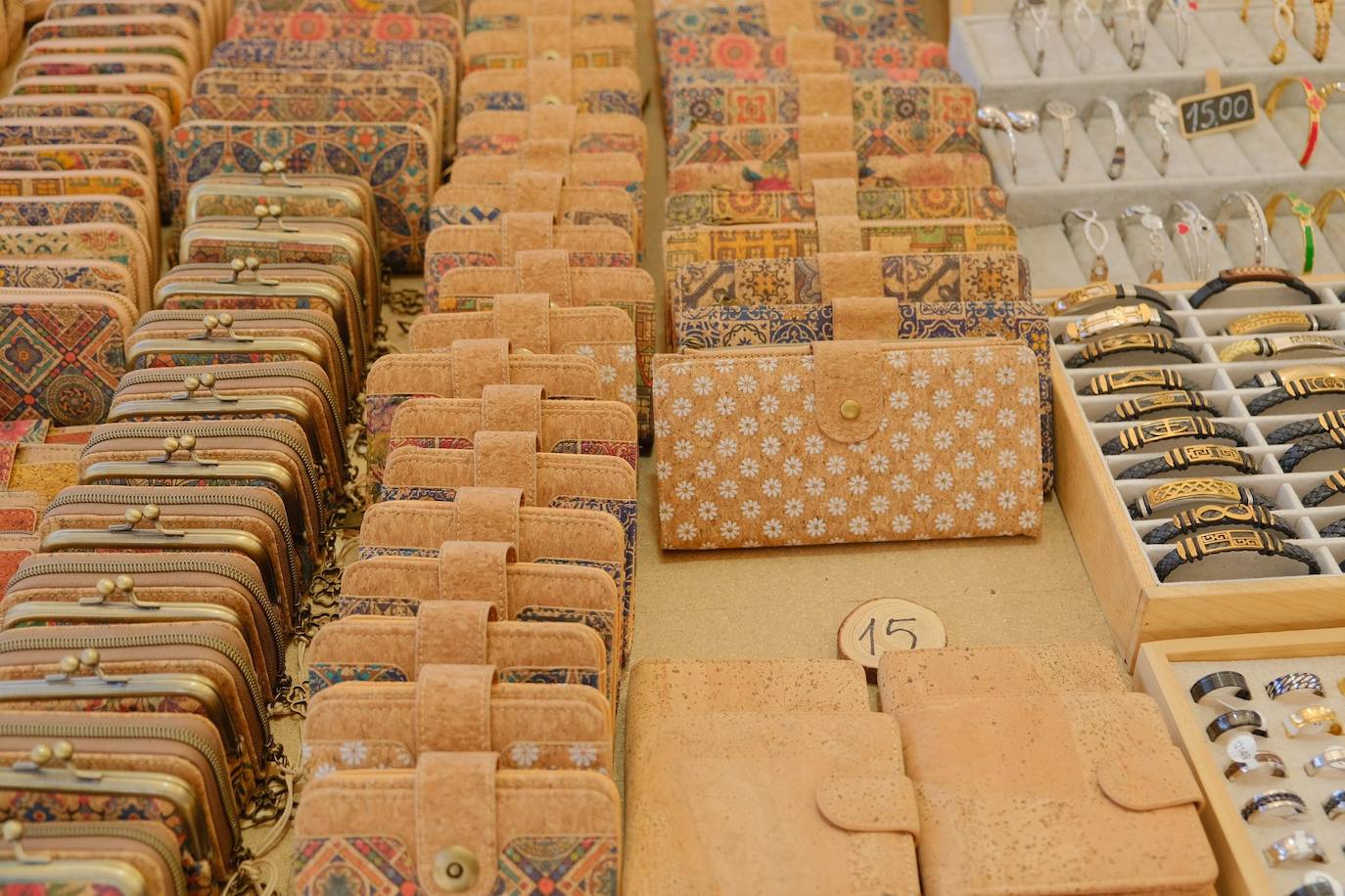 Las calles de Alicante se llenan con un sinfín de actividades