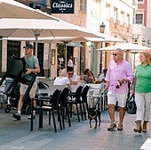 Los hosteleros de Alicante preparan un «frente de defensa» contra el recorte de terrazas y horarios