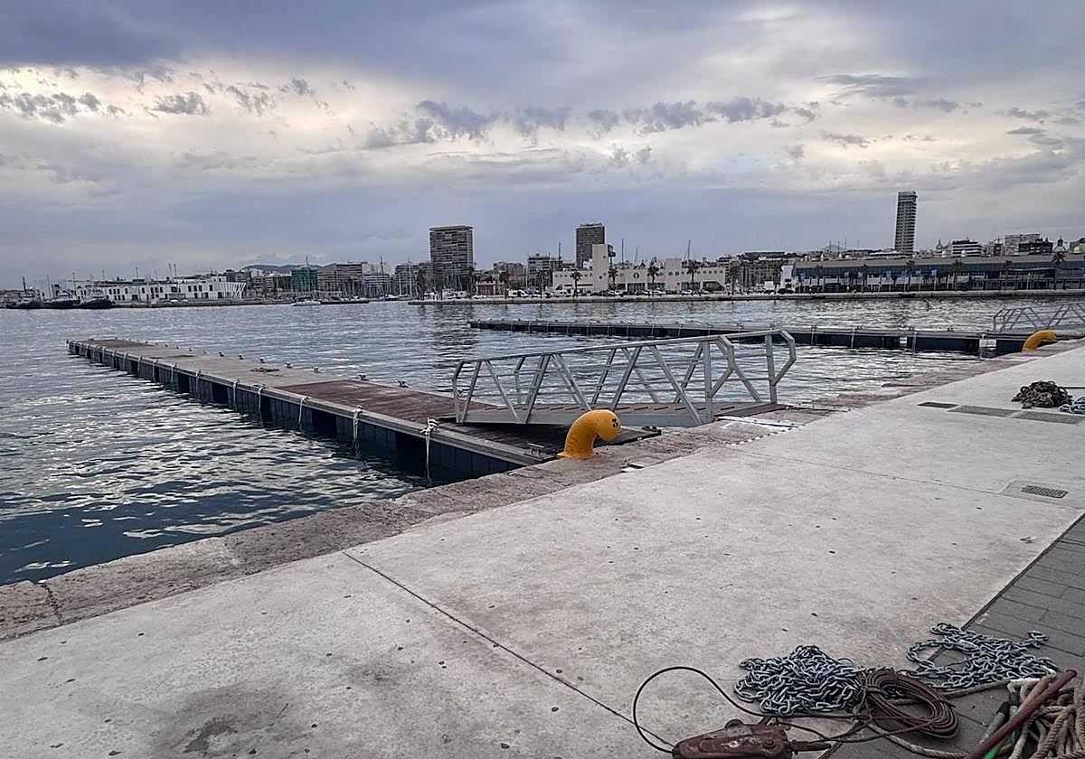 Muelle 12 que albergará el Club Naútico.