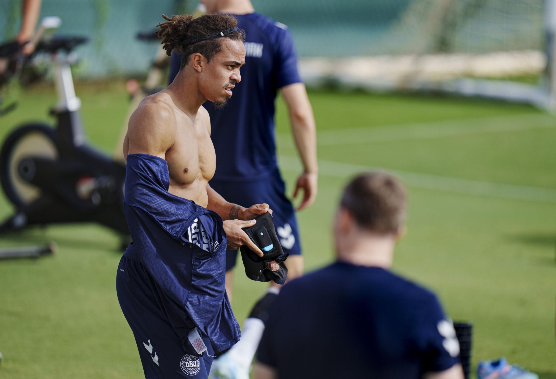 Dinamarca entrena en un pueblo de Alicante antes de enfrentarse a España