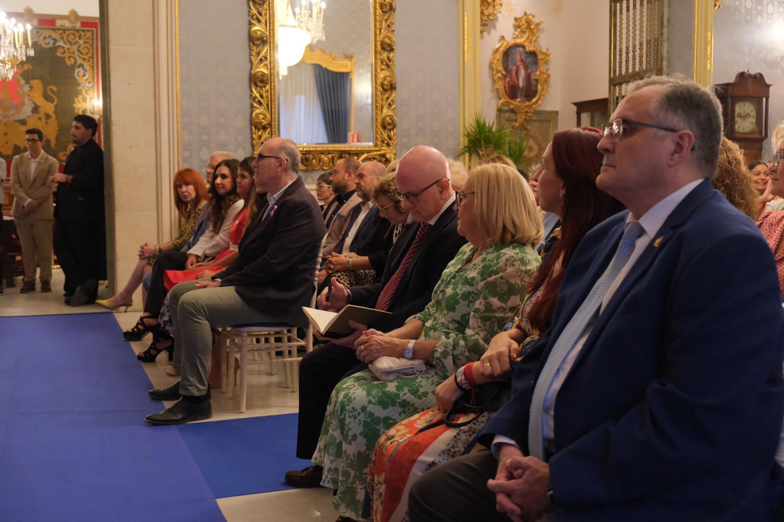 La recepción de las candidatas a reinas de la Fafba, en imágenes