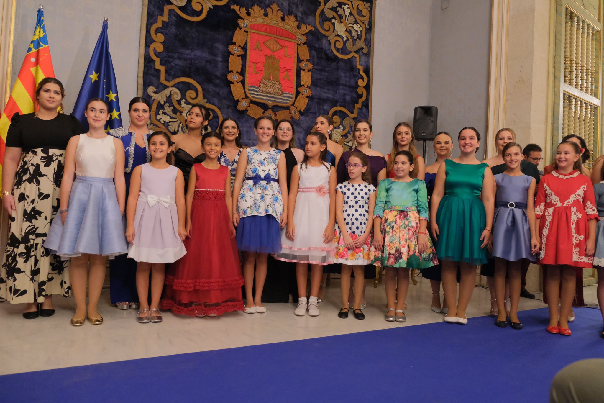 La recepción de las candidatas a reinas de la Fafba, en imágenes