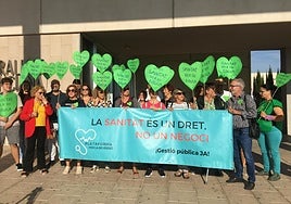 Miembros de la Plataforma del Vinalopó este martes.