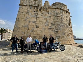 Presentación del festival junto al castillo.