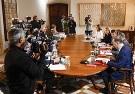 Primer pleno del nuevo Consell de la Reconstrucción.