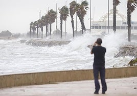 Temporal de viento y marítimo, en imagen de archivo.