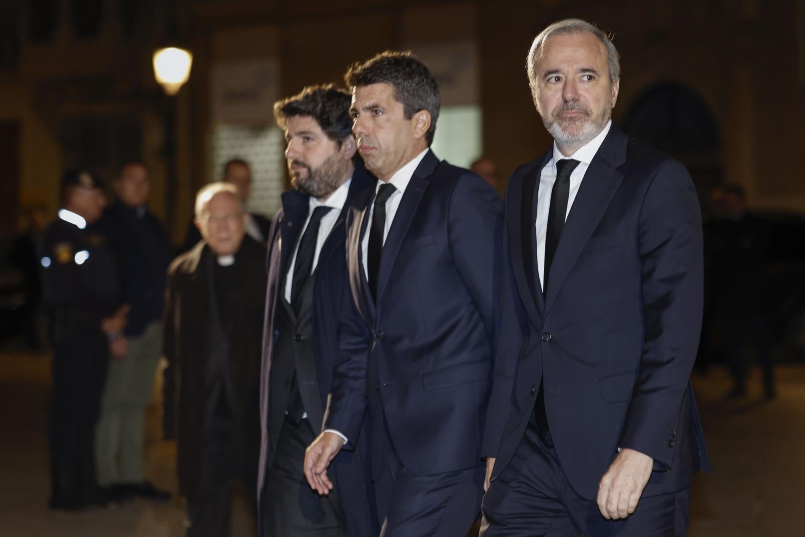 El primer funeral por las víctimas de la DANA pide unión mientras aparca el partidismo