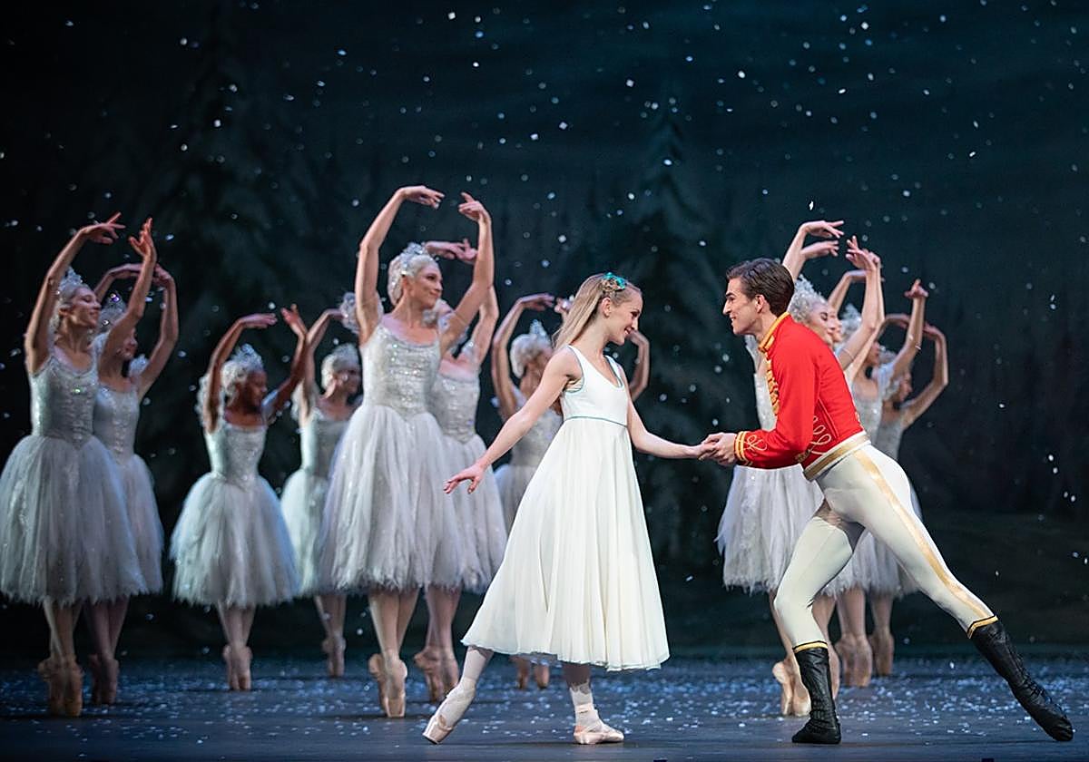 Interpretación de «El Cascanueces» a cargo del Royal Ballet.