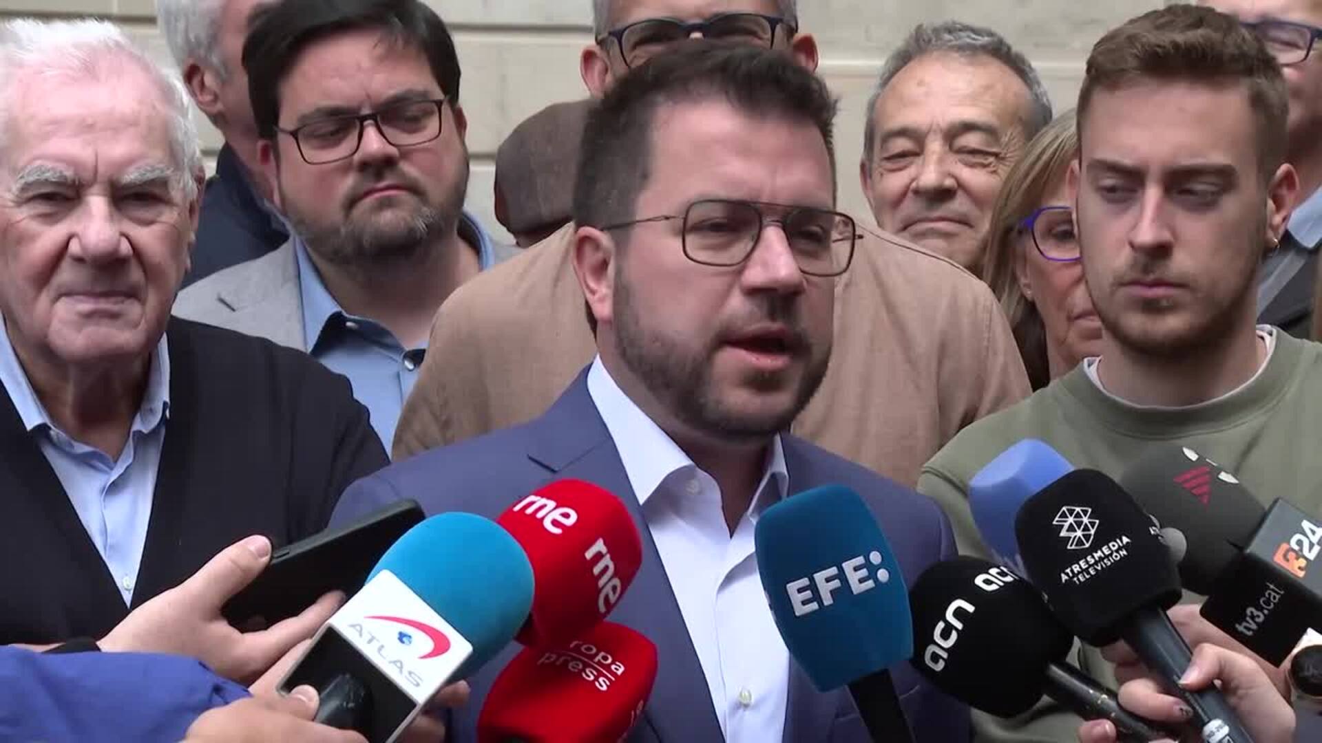 Aragonès responde a Puigdemont que la unidad del independentismo "no se predica, se practica"