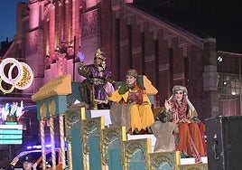 Las Carteras Reales toman Alicante como preludio de la llegada de los Reyes Magos
