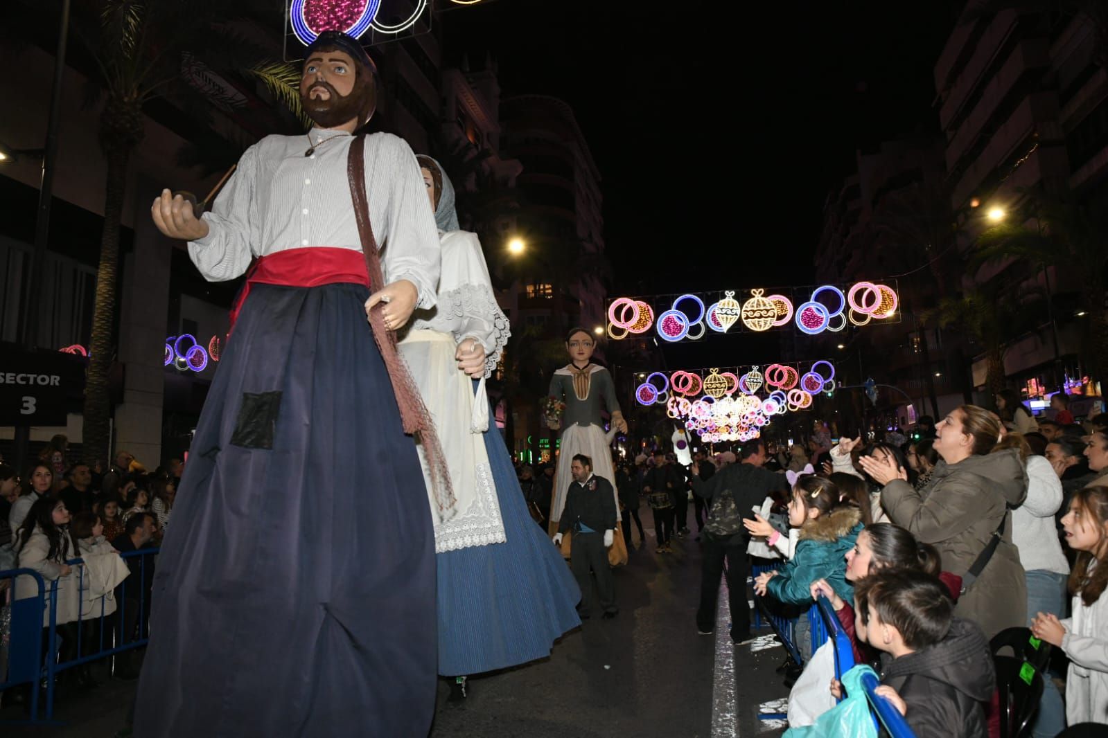 Los Reyes Magos llenan de magia Alicante