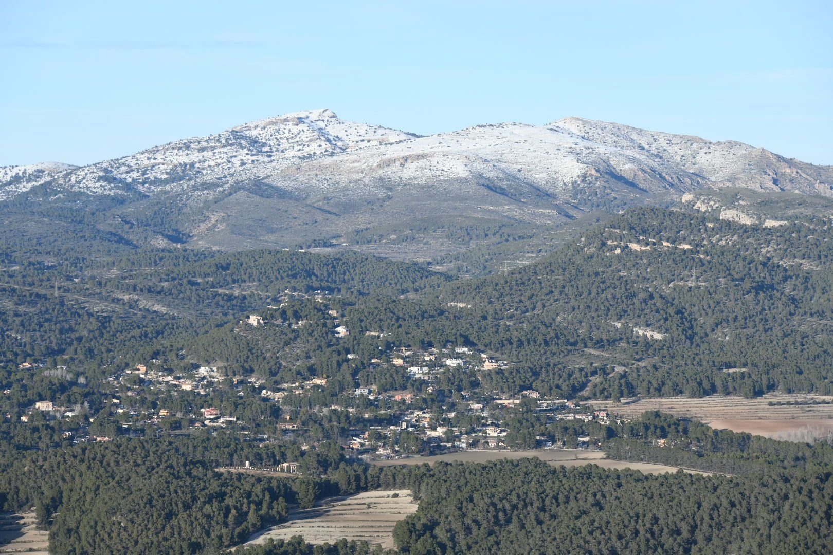 Los alicantinos disfrutan de un día en la nieve