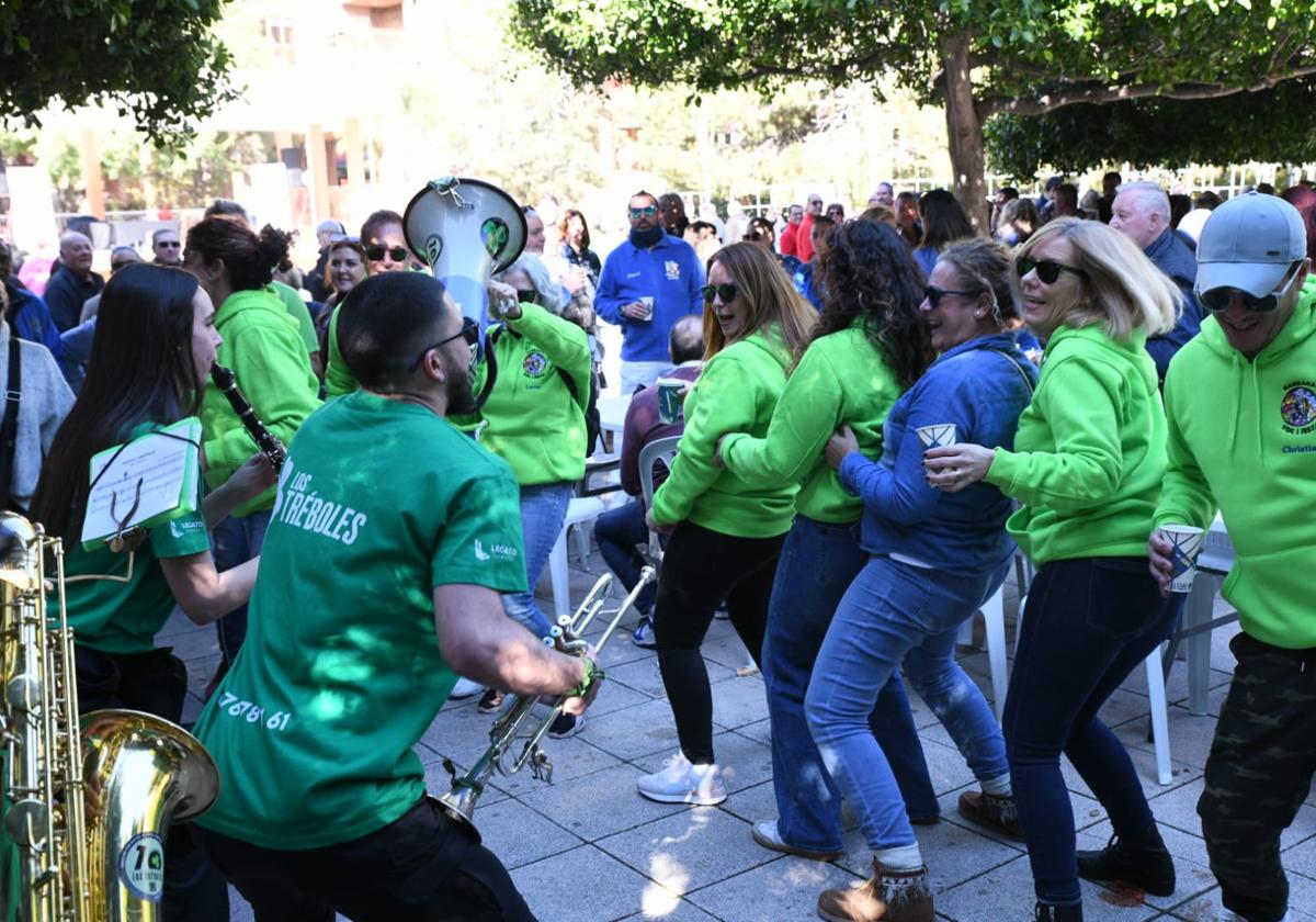 Las antiguas cocheras del tranvía se convierten en la gran barraca de Alicante