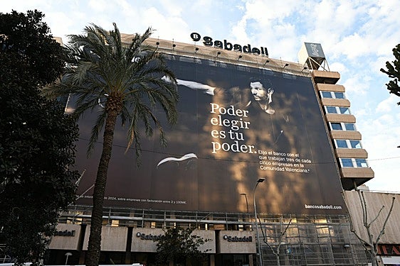 Sede del Banco Sabadell en Alicante, situada en la avenida Óscar Esplá.