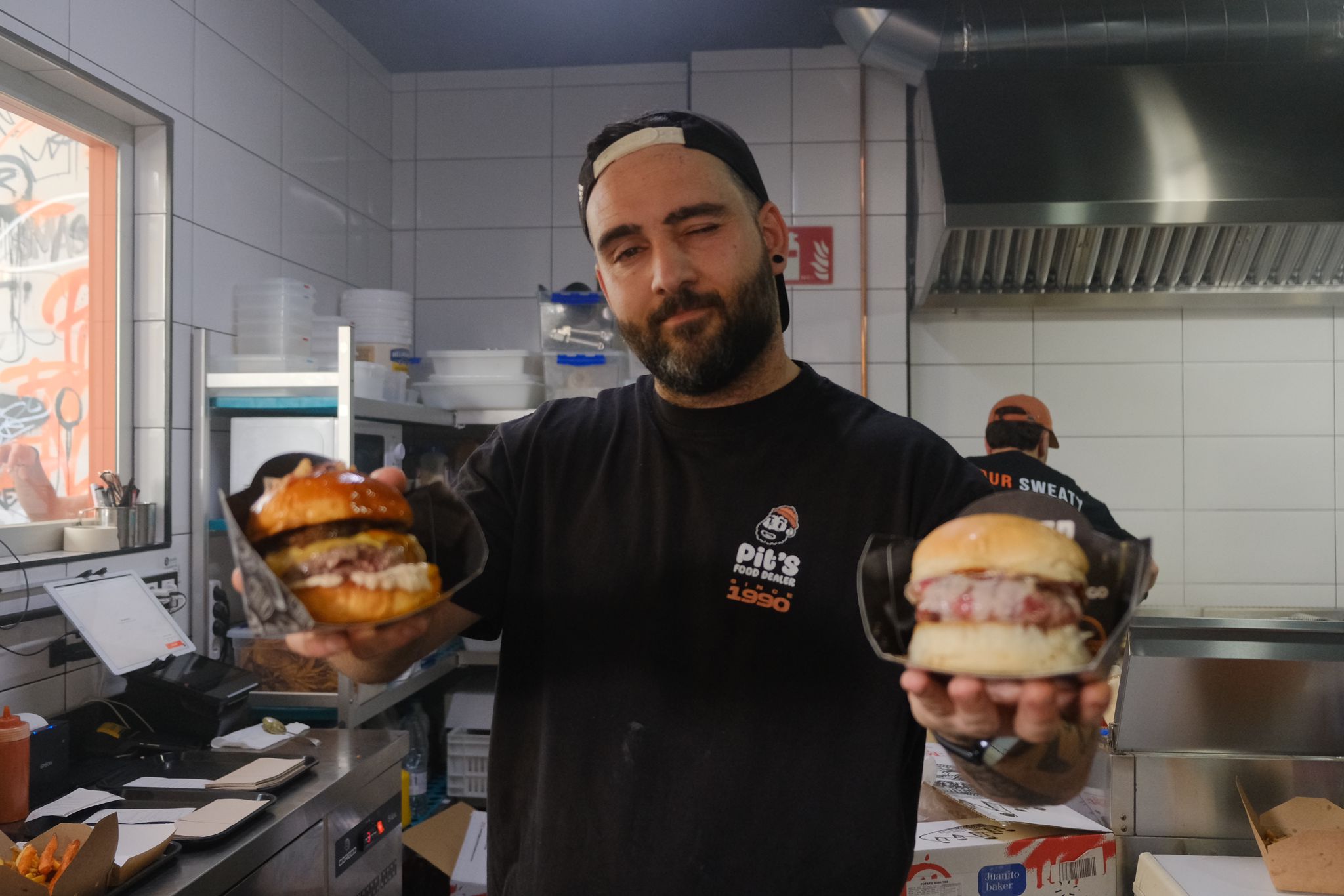 Locura por probar (y votar) la mejor hamburguesa de Alicante