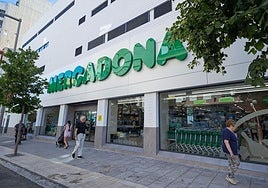 Tienda reformada de Mercadona en Villena, en la avenida Constitución 118.
