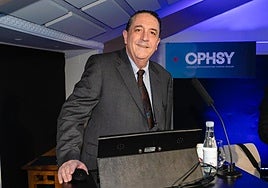 El oftalmólogo ilicitano Fernando Soler.