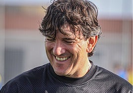 José Vicente Lledó, en el entrenamiento del Intercity de este martes.
