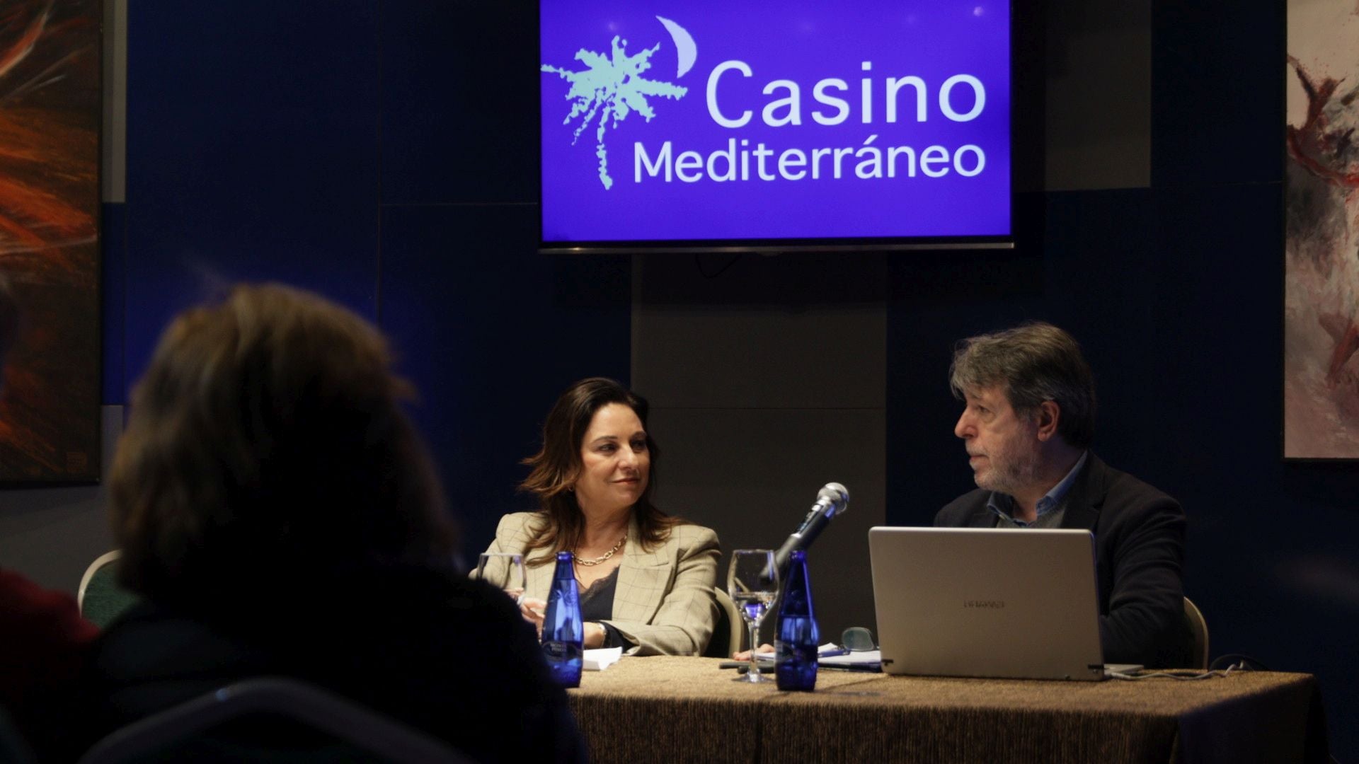 Vicente Climent presenta &#039;Debajo del agua&#039; en Alicante