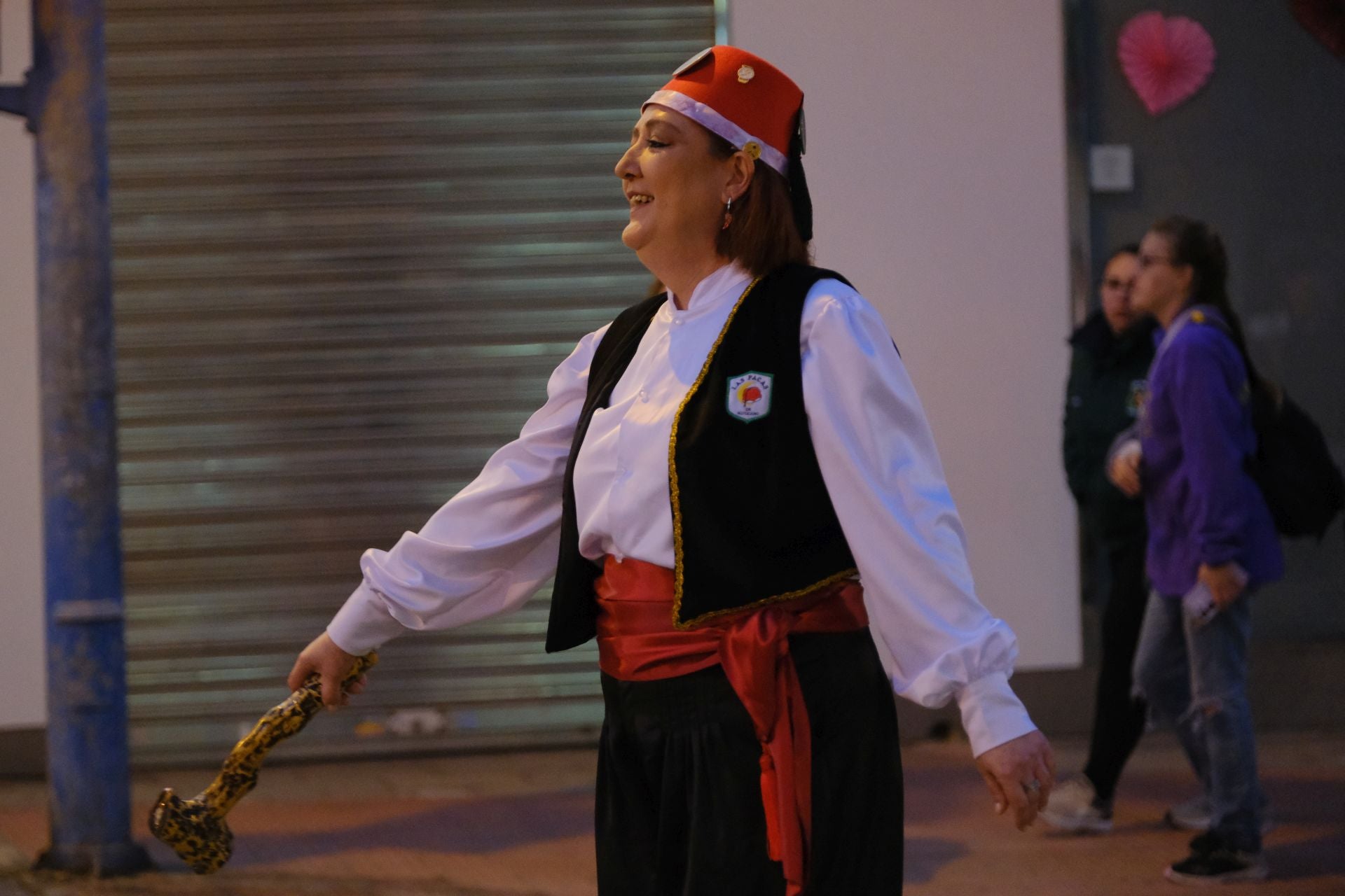 El desfile de Mig Any de los Moros y Cristianos de Altozano, en imágenes