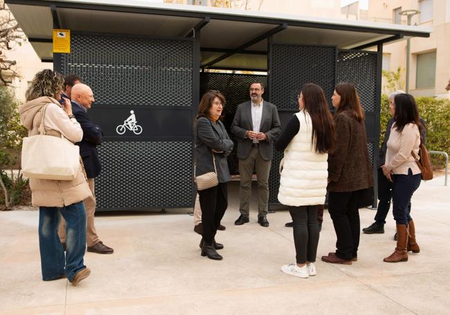 Recinto para bicicletas.