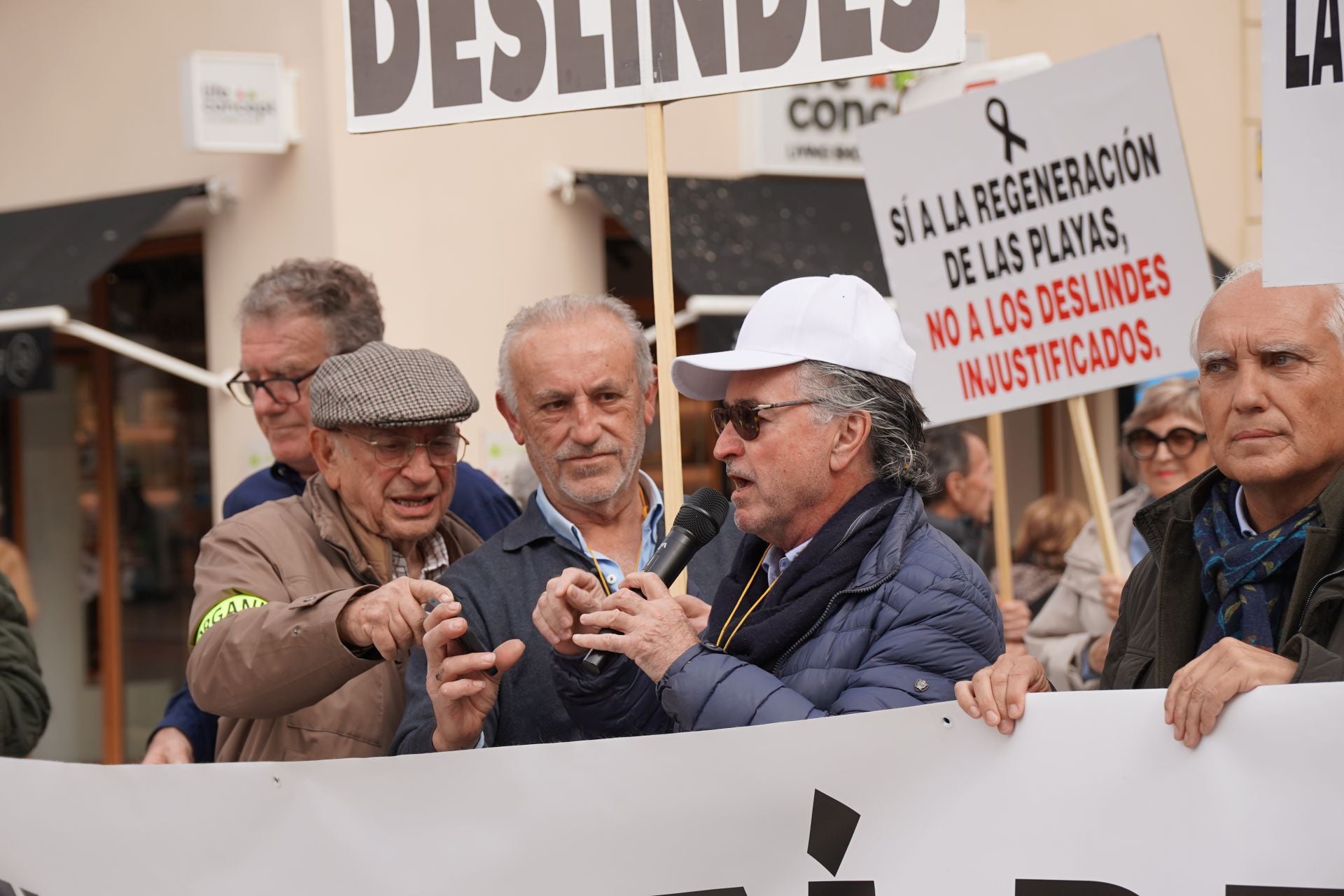 Protestas en Dénia contra los deslindes