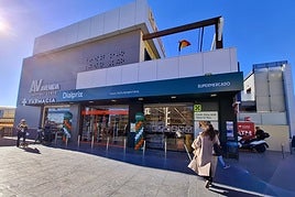 Imagen del renovado supermercado de Orihuela.