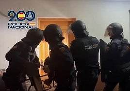 Imágenes de la operación que ha desarticulado la organización criminal búlgara.