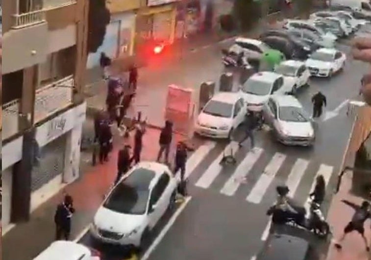 Enfrentamiento entre los ultras del Hércules y del Recre.
