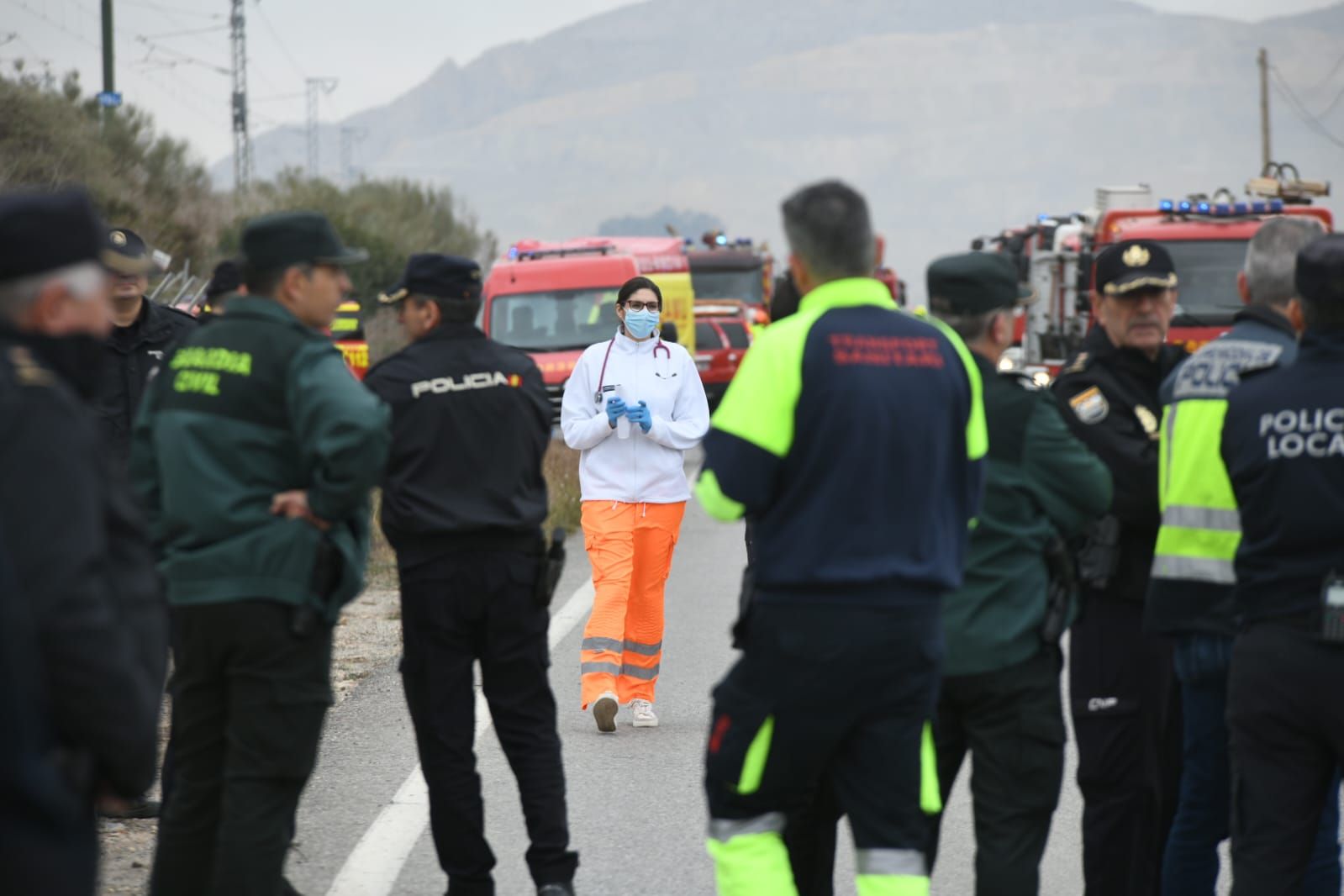 Todas las imágenes del trágico estallido en la pirotecnia alicantina