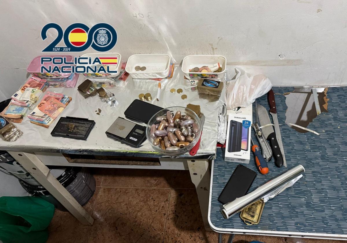Material seized from the criminal network.