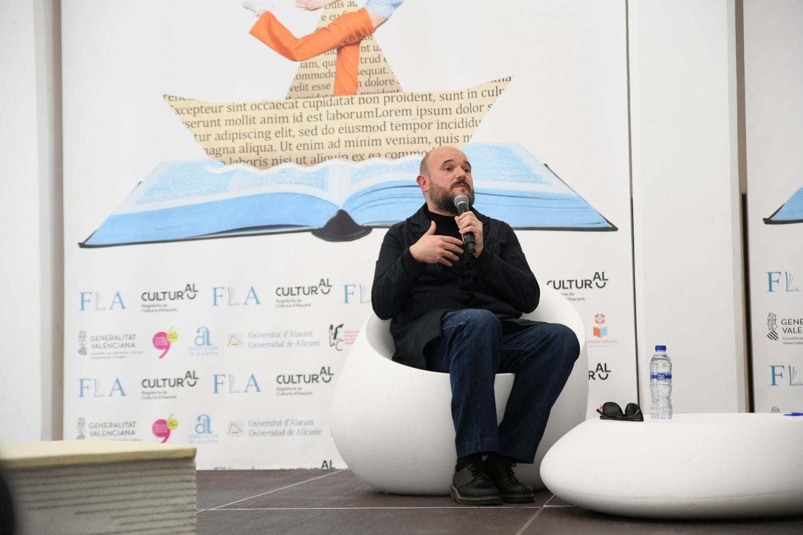 Pistoletazo de salida a la Feria del Libro de Alicante