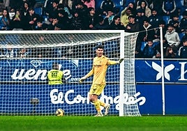 Matías Dituro, durante un partido con el Elche.