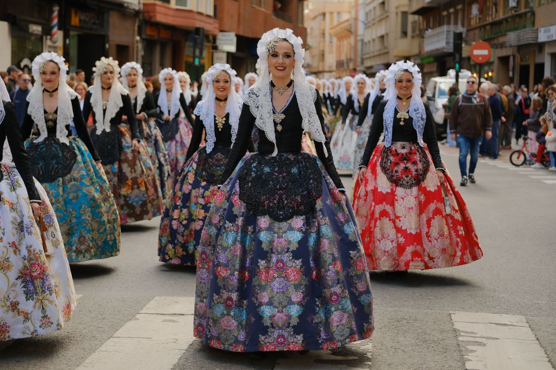 Un mar de mantillas en La Mancha