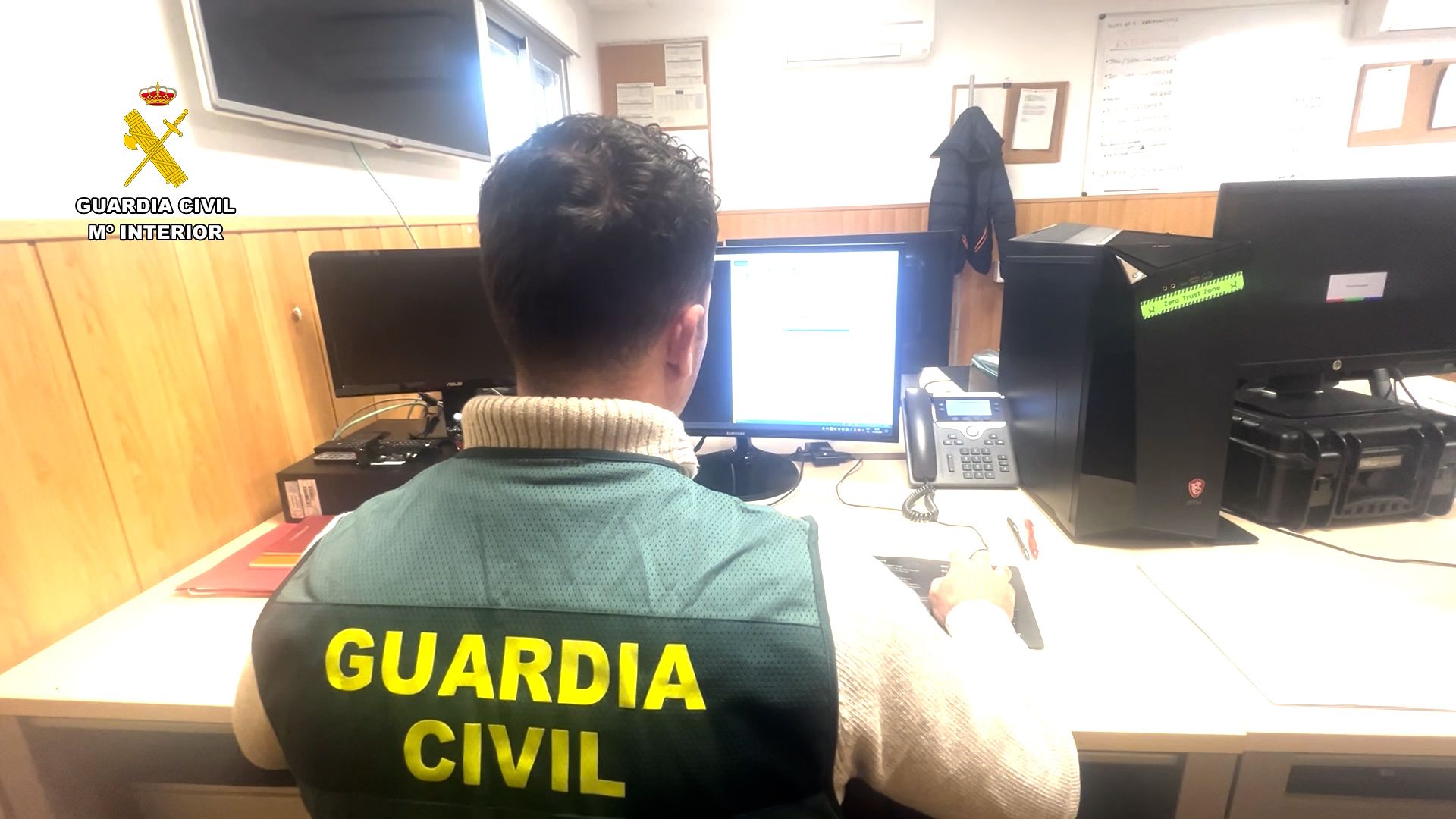 Imagen secundaria 1 - Criminal Organisation of &#039;Professional Lovers&#039; Dismantled for Defrauding Victims