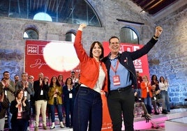 La secretaria general del PSPV, Diana Morant, con su homólogo de Alicante, Rubén Alfaro.